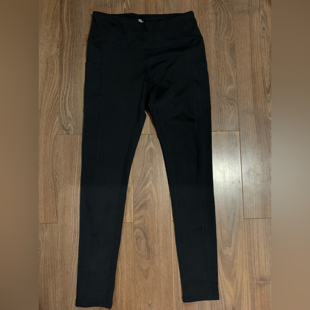 Polygon, black leggings